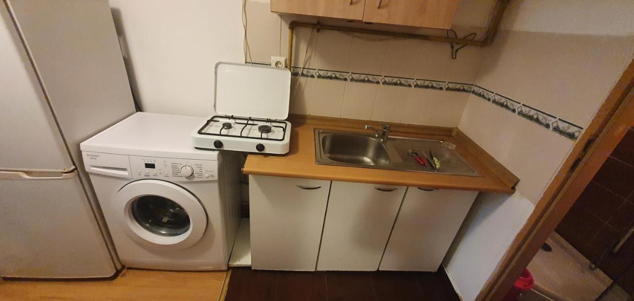 Five Studio Apartment Cluj-Napoca Luaran gambar